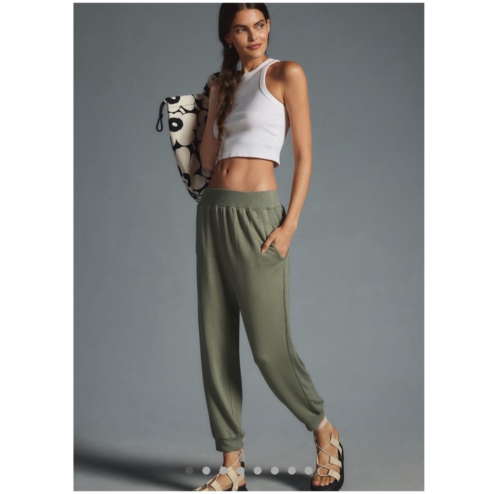 New Anthropologie Daily Practice Relaxed High-Rise Jogger Size Small green nwt
